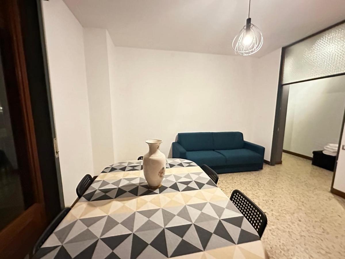 Feel - Architect Apartments แบร์กาโม ภายนอก รูปภาพ